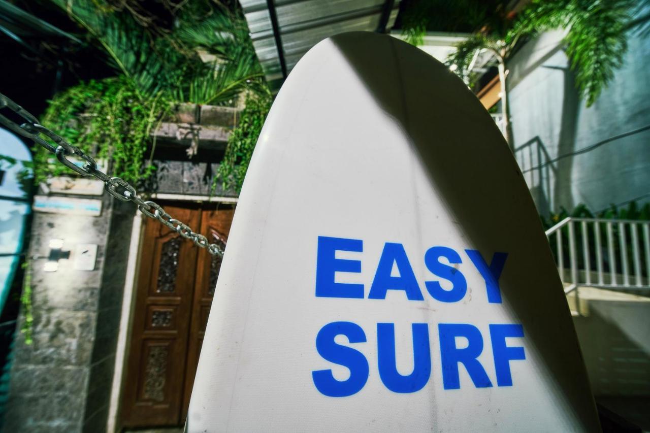 Готель Easy Surf Camp Кута Екстер'єр фото